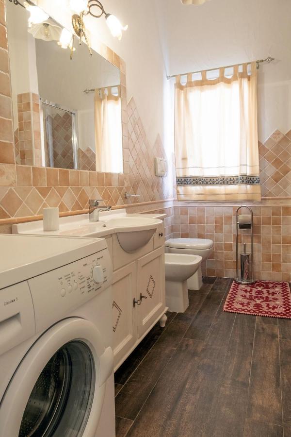 Orso Residence Палау Экстерьер фото