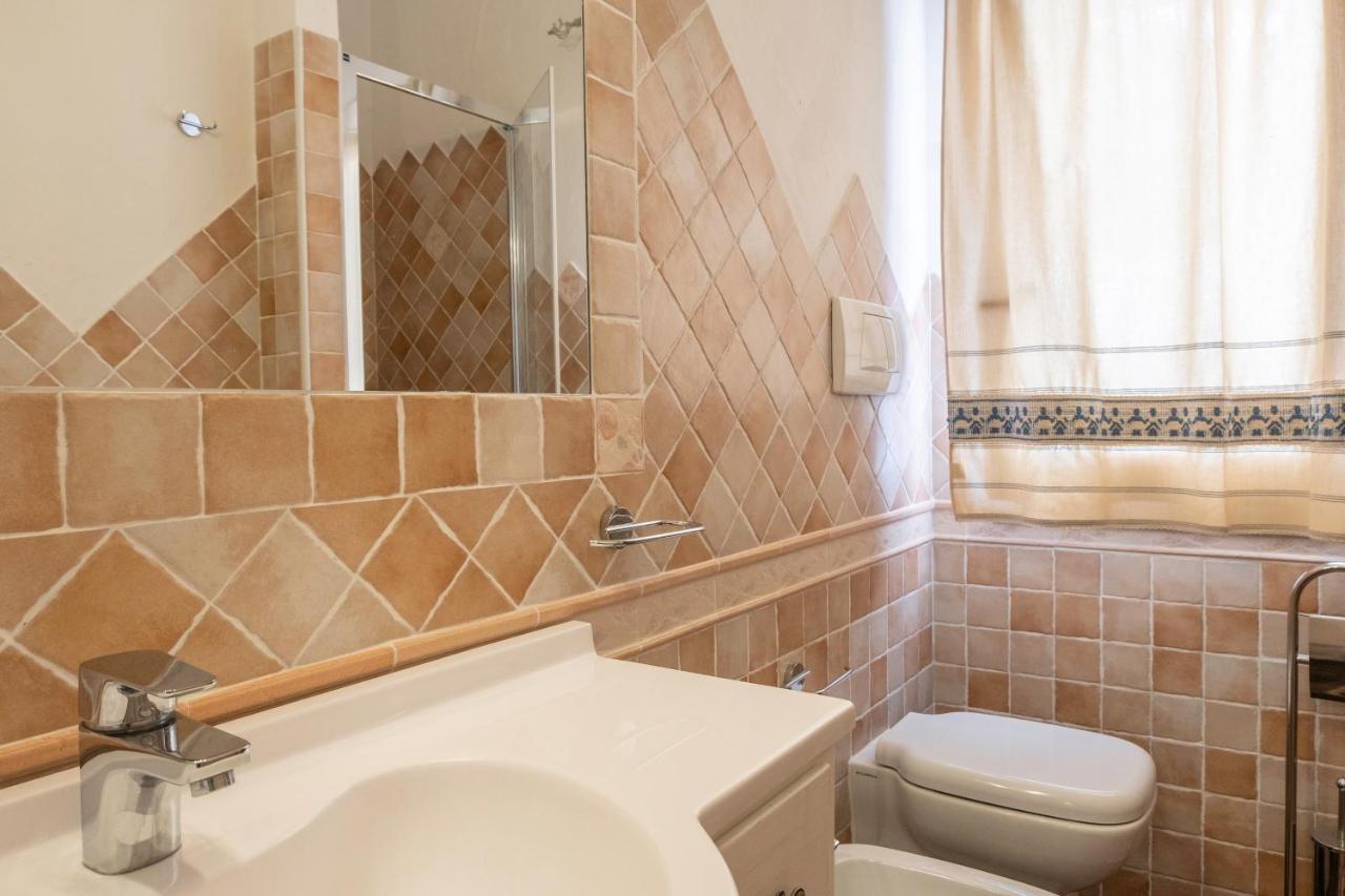 Orso Residence Палау Экстерьер фото